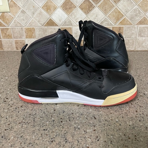 Nike Air Jordan SC-3 Flight Basketball Sneakers Size 6.5Y - Picture 2 of 8